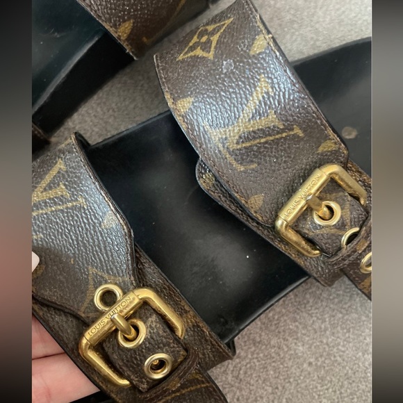 Used Louis Vuitton mule sandals - Picture 4 of 5
